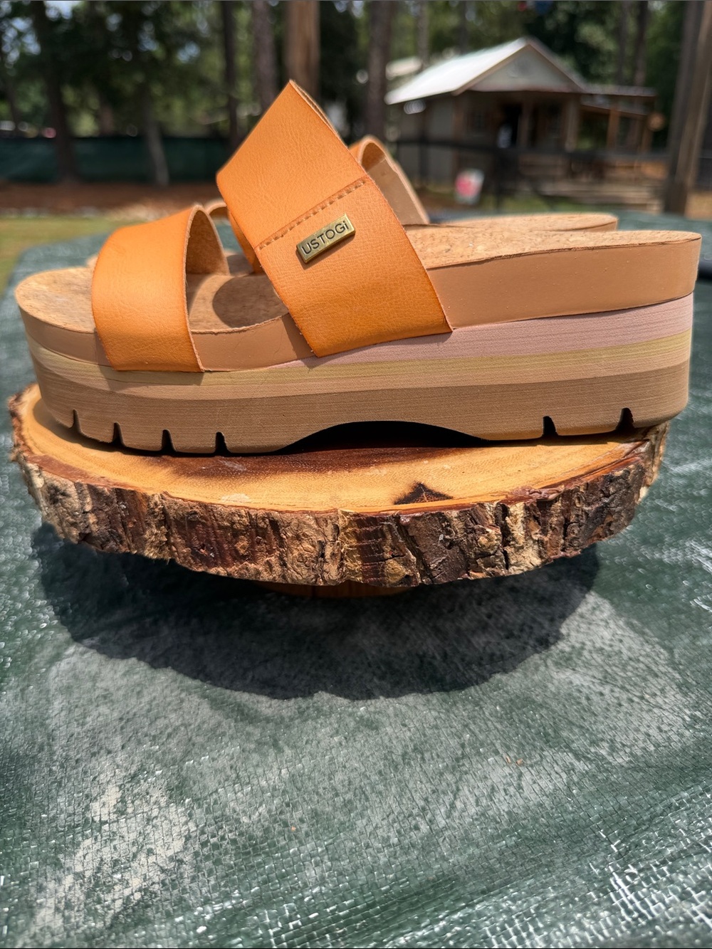 Platform Sandal - Picture 3 of 5